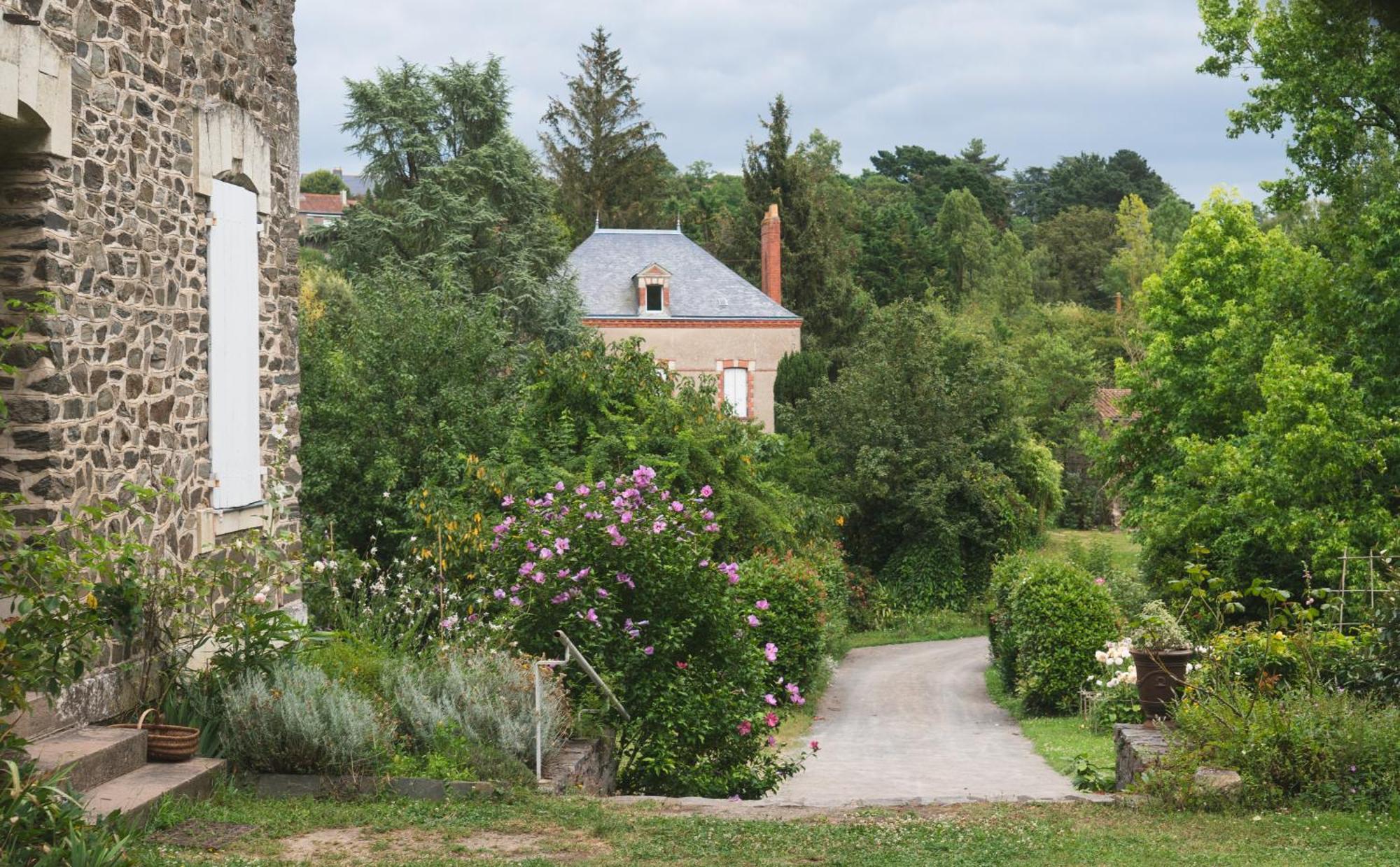 Maison D'Hotes La Bien-Aimee Montrevault Екстер'єр фото